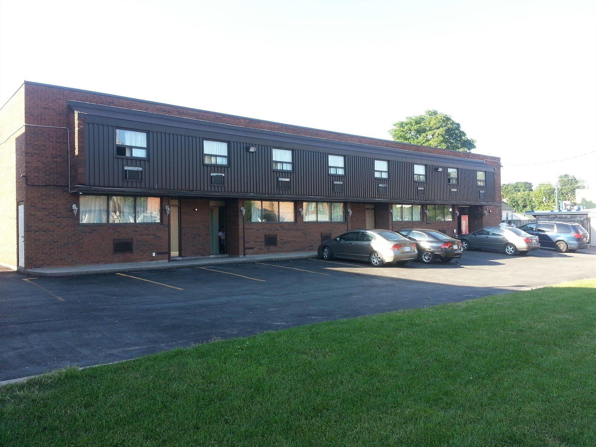 Queensway Motel Торонто Экстерьер фото